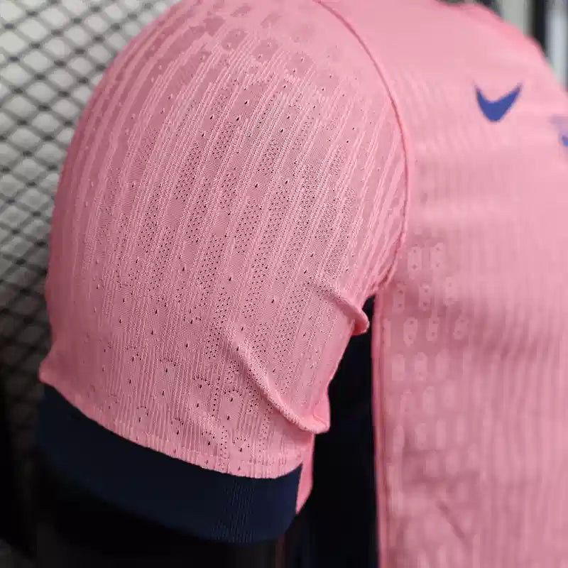 Maillot Barcelone concept "Rose" 2025/2026 Version Player YamaKits Foot