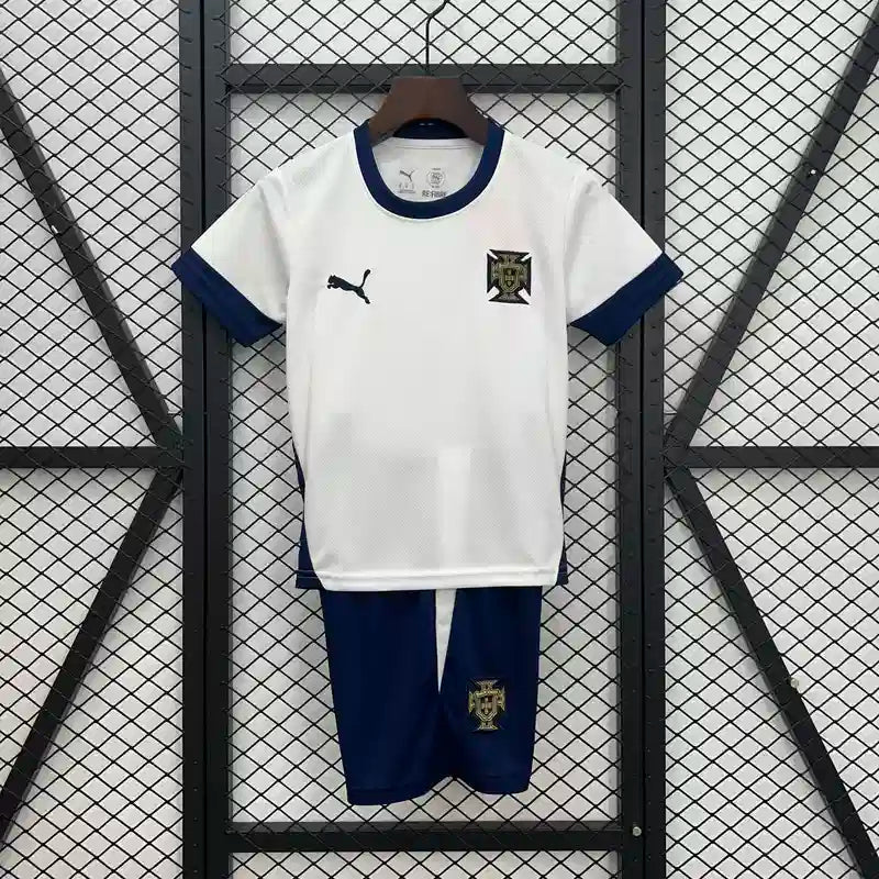 Maillot Portugal enfant entrainement "blanc" 2025/2026 YamaKits Foot