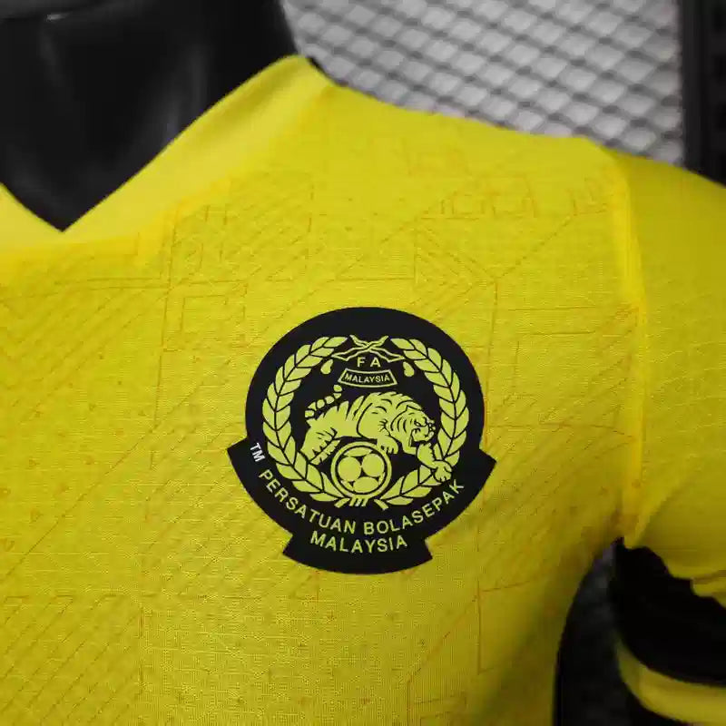 MAILLOT MALAISIE DOMICILE "Jaune" 2025/2026 Version Player YamaKits Foot