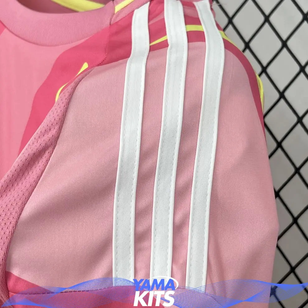 Maillot écosse extérieur « rose » 2024/2025 YamaKits Foot