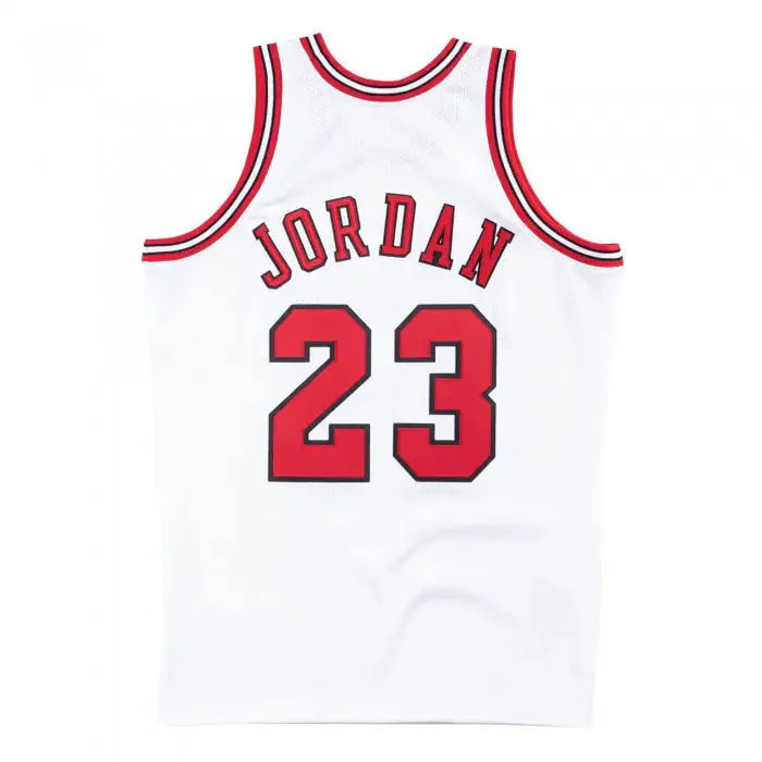 Maillot NBA Michael Jordan Chicago Bulls Blanc '95 Mitchell & Ness - Édition Domicile - YamaKits