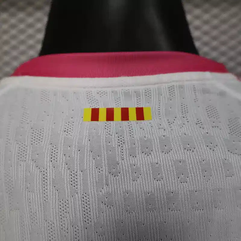 MAILLOT BARCELONE CONCEPT "Rose" 2025/2026 Version Player YamaKits Foot